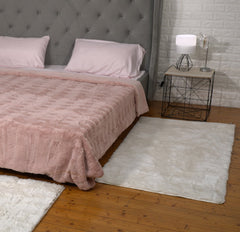 Γούνινα χαλιά - Fluffy Faux Rabbit - Γούνινα χαλιάDubaiCarpets®The GrBazaar of BrandsΓούνινα χαλιά - Fluffy Faux Rabbit